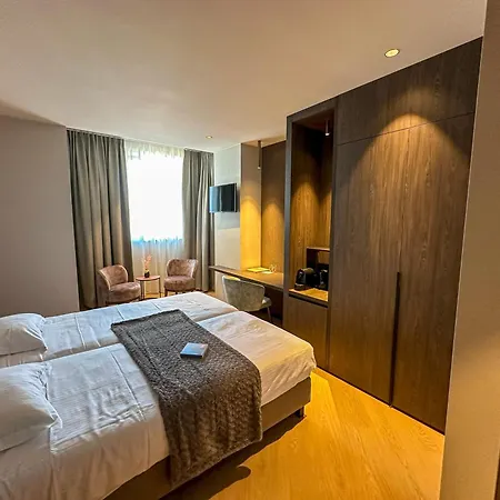 Hotel Villa Select-3